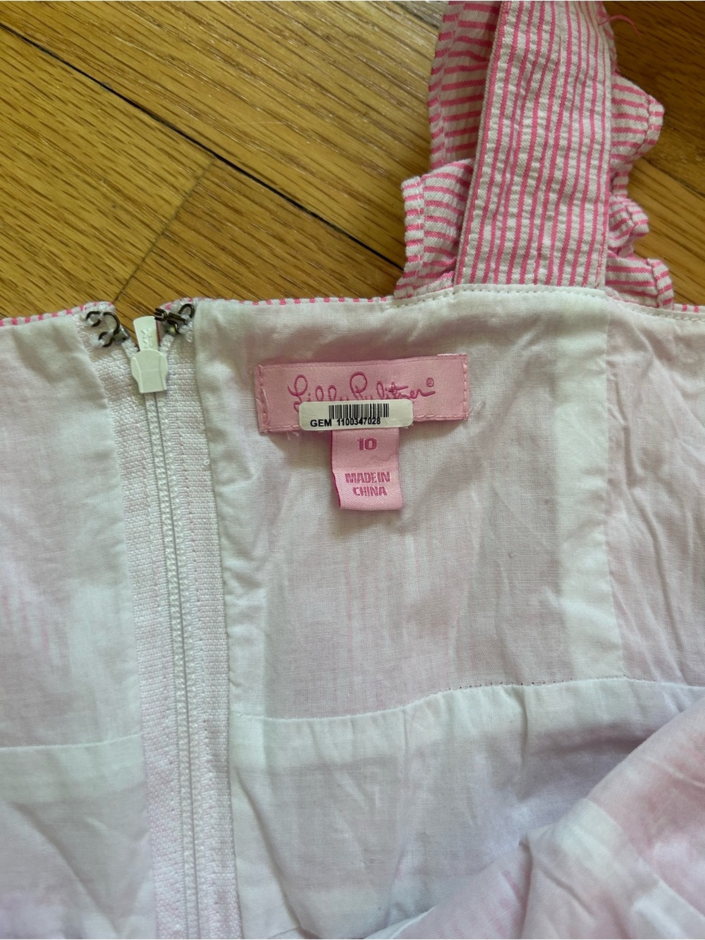 Lilly Pulitzer Phoebe Ruffle Neck Seersucker Dress Pink Size 10 - Picture 6 of 12